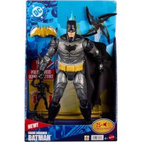 DC Deluxe Batman akcijska figura s zvukom 30 cm - Mattel - d/c/DC-Deluxe-Batman-akcijska-figura-s-zvukom-30-cm-Mattel-1.jpg