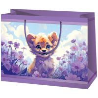 Ekskluzivna poklon vrećica srednje veličine s lavljim mladuncem i cvijećem, ljubičaste boje, 18x10x23 cm. - e/k/Ekskluzivna-poklon-vrecica-srednje-velicine-s-lavljim-mladuncem-i-cvijecem-ljubicaste-boje-18x10x23-cm-1.jpg
