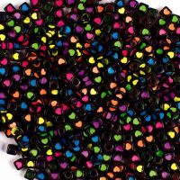 PlayBox: Crni plastični set perli u obliku srca, 300 komada - p/l/PlayBox-Crni-plasticni-set-perli-u-obliku-srca-300-komada-1.jpg