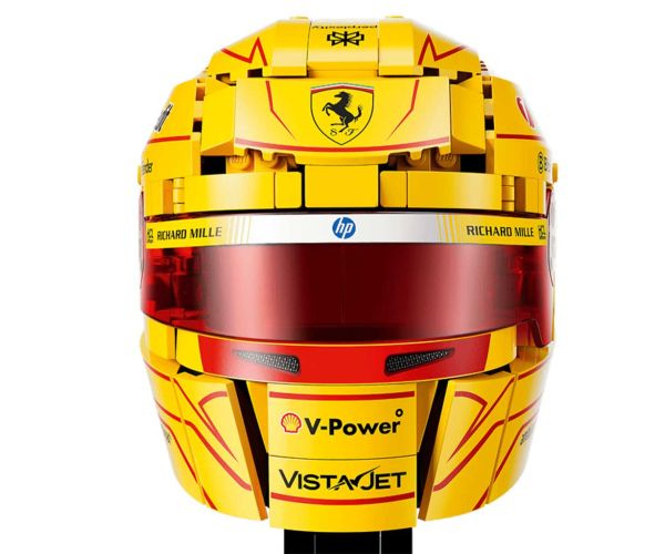 LEGO® Izdanja: Scuderia Ferrari HP Lewis Hamilton kaciga (43022)