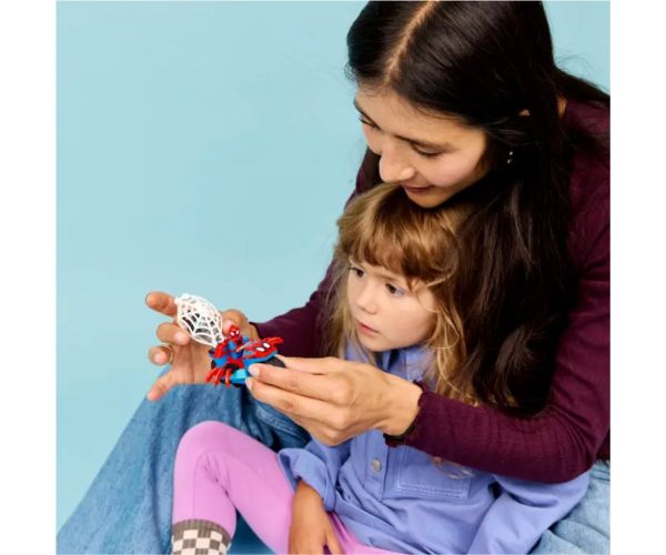 LEGO® Marvel: Motociklistički Spider-Man protiv Rhina (11206)