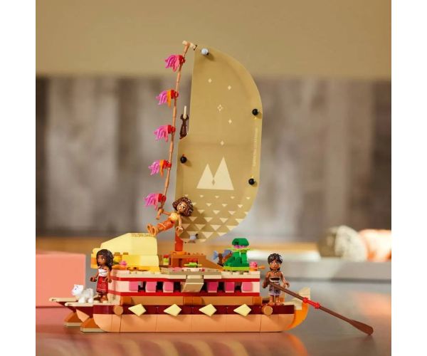LEGO® Disney: Vaiana s avanturama ispunjen kanu (43270)