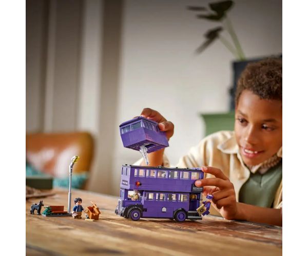 LEGO® Harry Potter™: Avanture u Lutajućem Grimbusu™-u (76446)