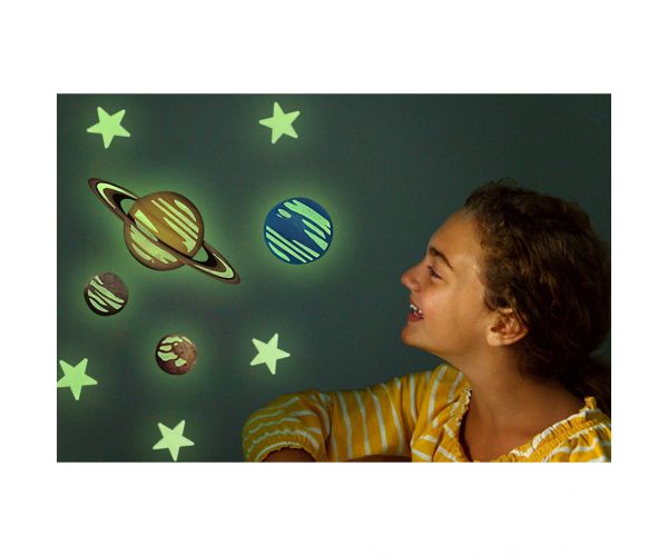4M Planeti i supernova koji svijetle u mraku