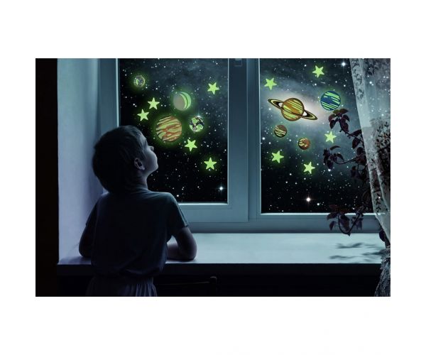 4M Planeti i supernova koji svijetle u mraku