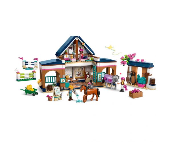 LEGO® Friends: Konjički centar i škola jahanja (42688)