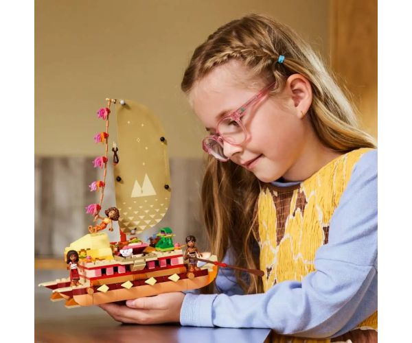 LEGO® Disney: Vaiana s avanturama ispunjen kanu (43270)