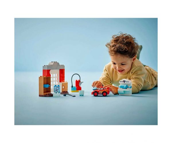 LEGO® DUPLO®: McQueenova posjeta Doki garaži (10456)