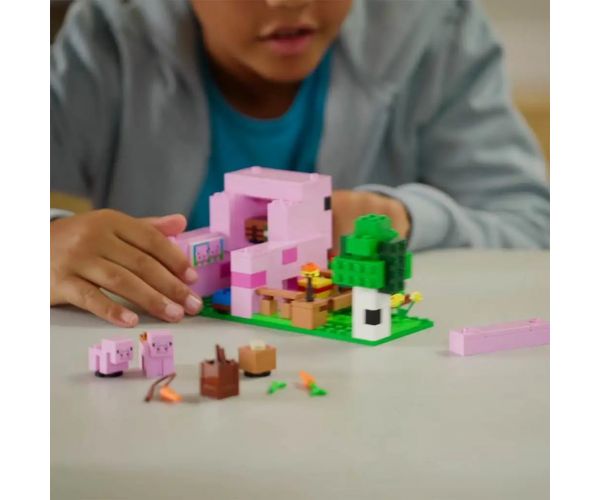LEGO® Minecraft: Kuća malog praščića (21268)