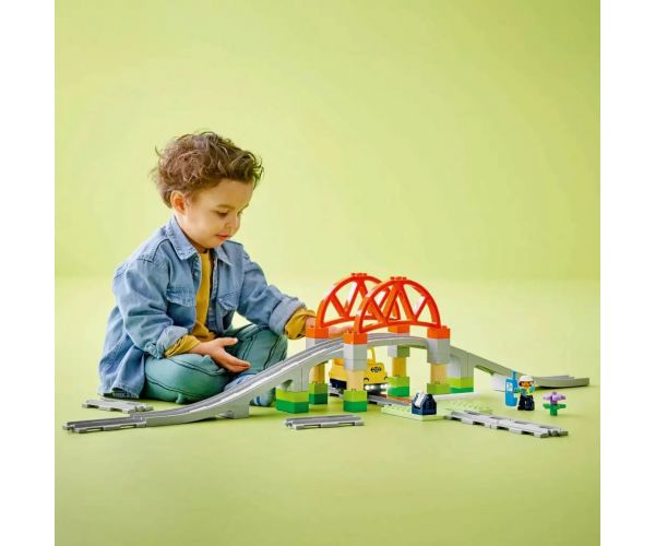 LEGO® DUPLO®: Set dodataka za željeznički most i tračnice (10426)