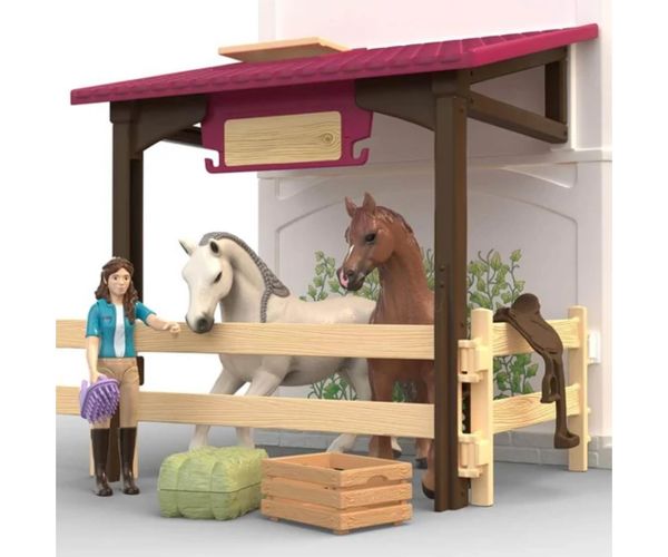 Schleich: Horse Club Vila na obali i konjušnica (42785)