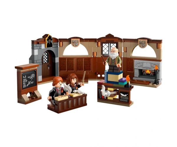 LEGO® Harry Potter: Hogwarts™ dvorac - Sat lekcija (76442)