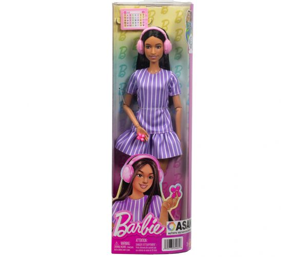 Barbie: Fashionista Barátnők stílusos divatbaba fejhallgatóval lila ruhában – Mattel
