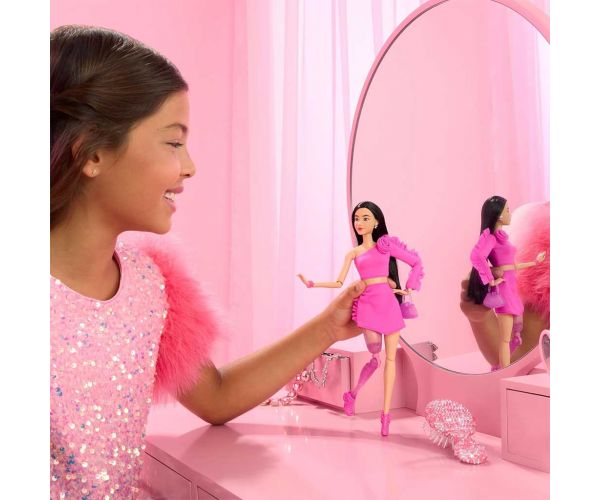 Barbie: Trendi prijateljice - lutka s crnom kosom - Mattel