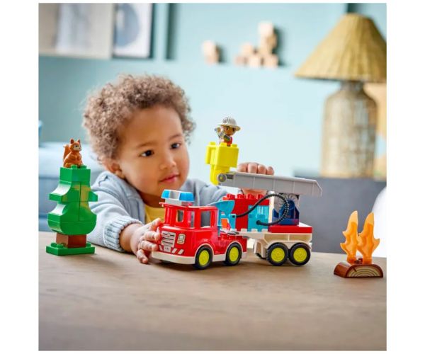 LEGO® DUPLO®: Vatrogasno vozilo s crijevom i vatrogascem (10473)
