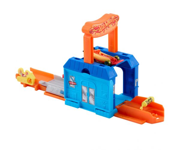 Hot Wheels: City Dine & Go osnovni set staze – drive-in restoran – Mattel