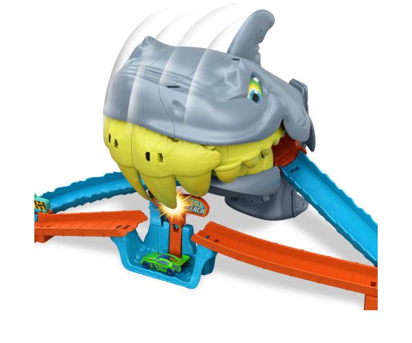 Hot Wheels: Napad morskog psa - set staze s autićem - Mattel