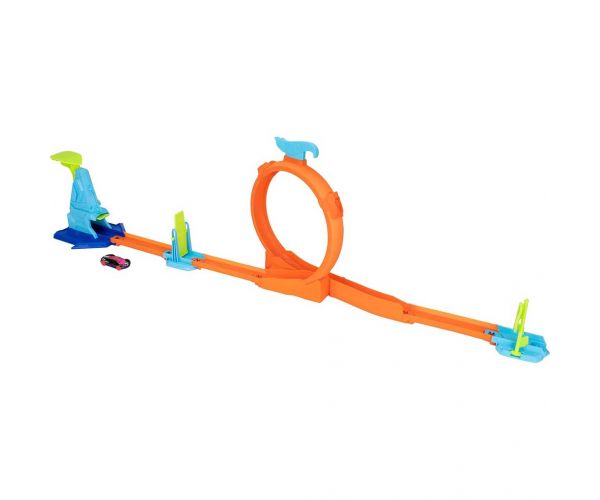 Hot Wheels: Početni set za kaskadere - Loop Flag Finish igraći set - Mattel