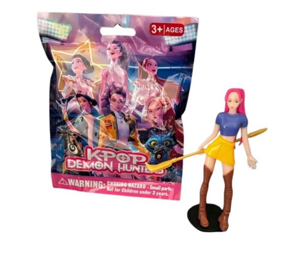 K-Pop Demon Hunters meglepetés figura kártyával