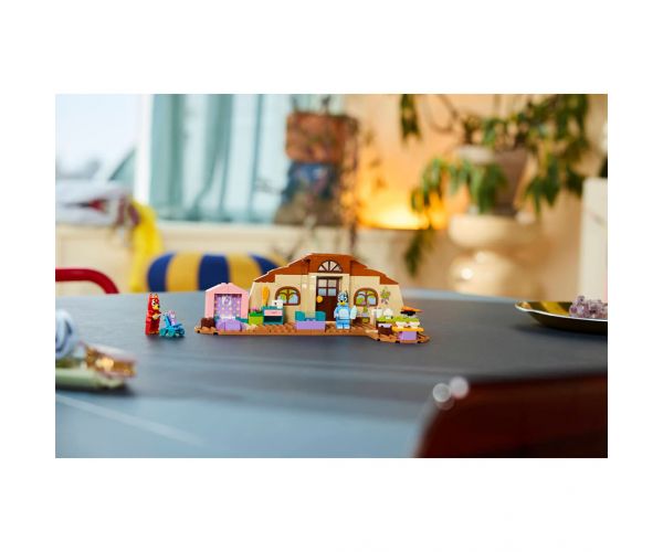 LEGO® Bluey™: Rozsdás i Bluey u školi (11221)