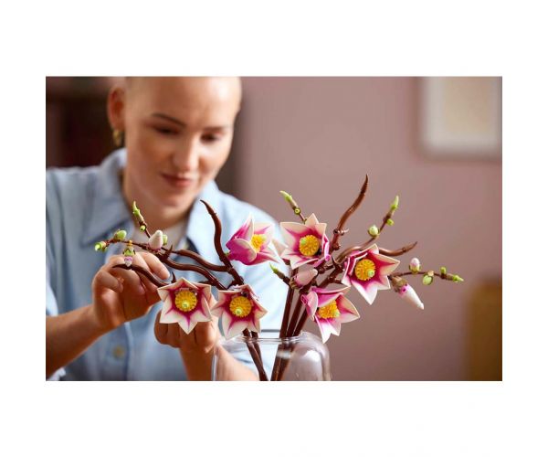 LEGO® Botanicals: Grane magnolije (11510)