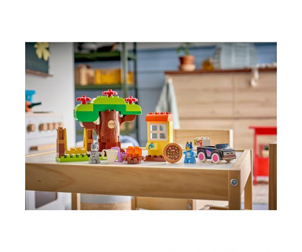 LEGO® DUPLO®: Djevojke s pizzom: Gombóc i Bluey (10469)