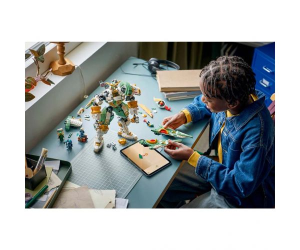 LEGO® Ninjago: Lloydov titanski oklop za 15. obljetnicu (71860)