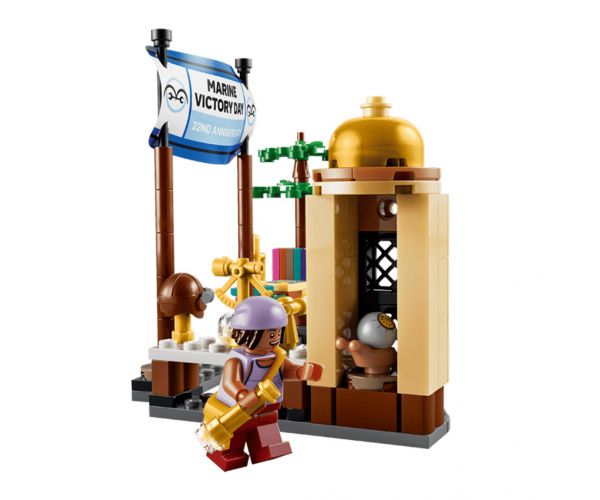 LEGO® One Piece: Garpov morski bojni brod (75646)