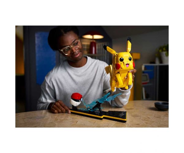 LEGO® Pokémon: Pikachu i Poké lopta (72152)