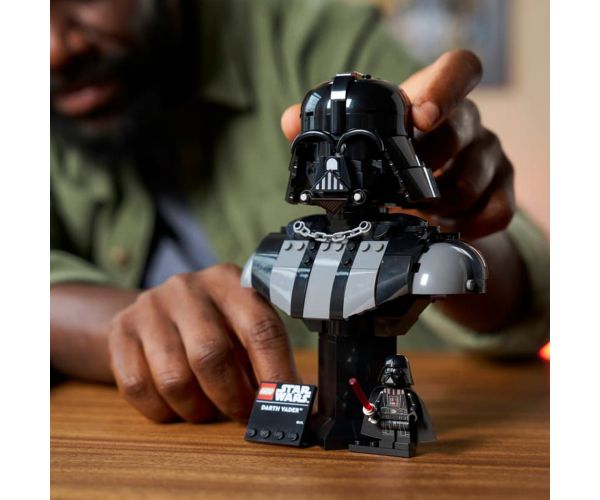 LEGO® Star Wars™: Darth Vader™ bista (75439)