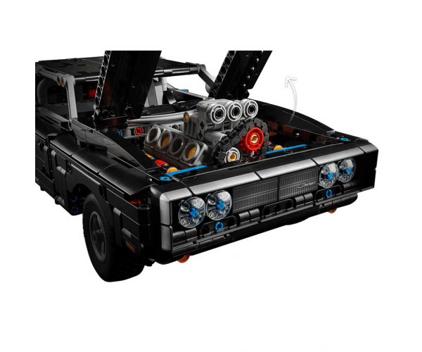 LEGO® Technic: Brzi i žestoki Dodge Charger R/T automobil (42231)