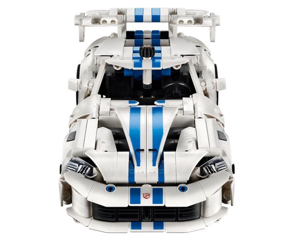 LEGO® Technic: Dodge Viper GTS-R sportski automobil (42234)
