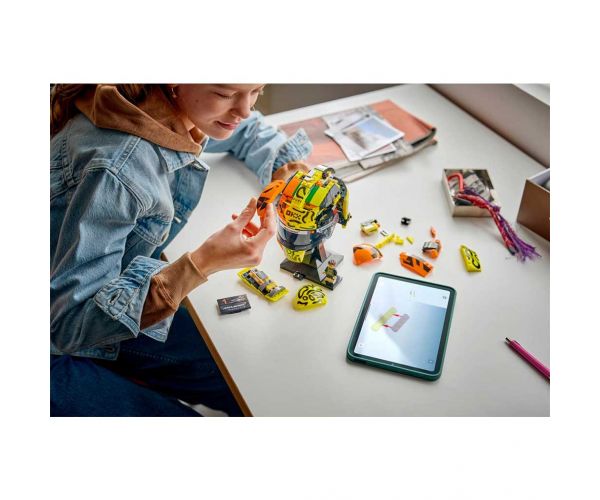 LEGO® izdanja: kaciga Landa Norrisa iz McLaren Mastercard F1® tima (43023)