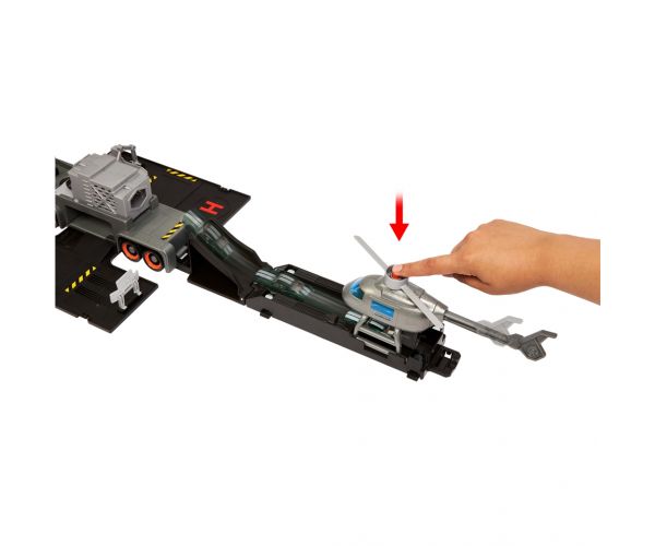Matchbox Film: 2 u 1 Mercedes transportni kamion i pretvorivi set staze – Mattel
