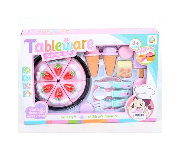 Set sa tortom i ostalim dodacima